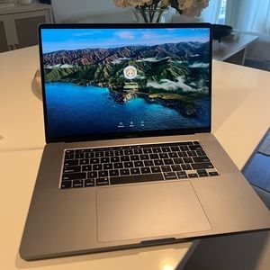 Apple MacBook Pro 16”